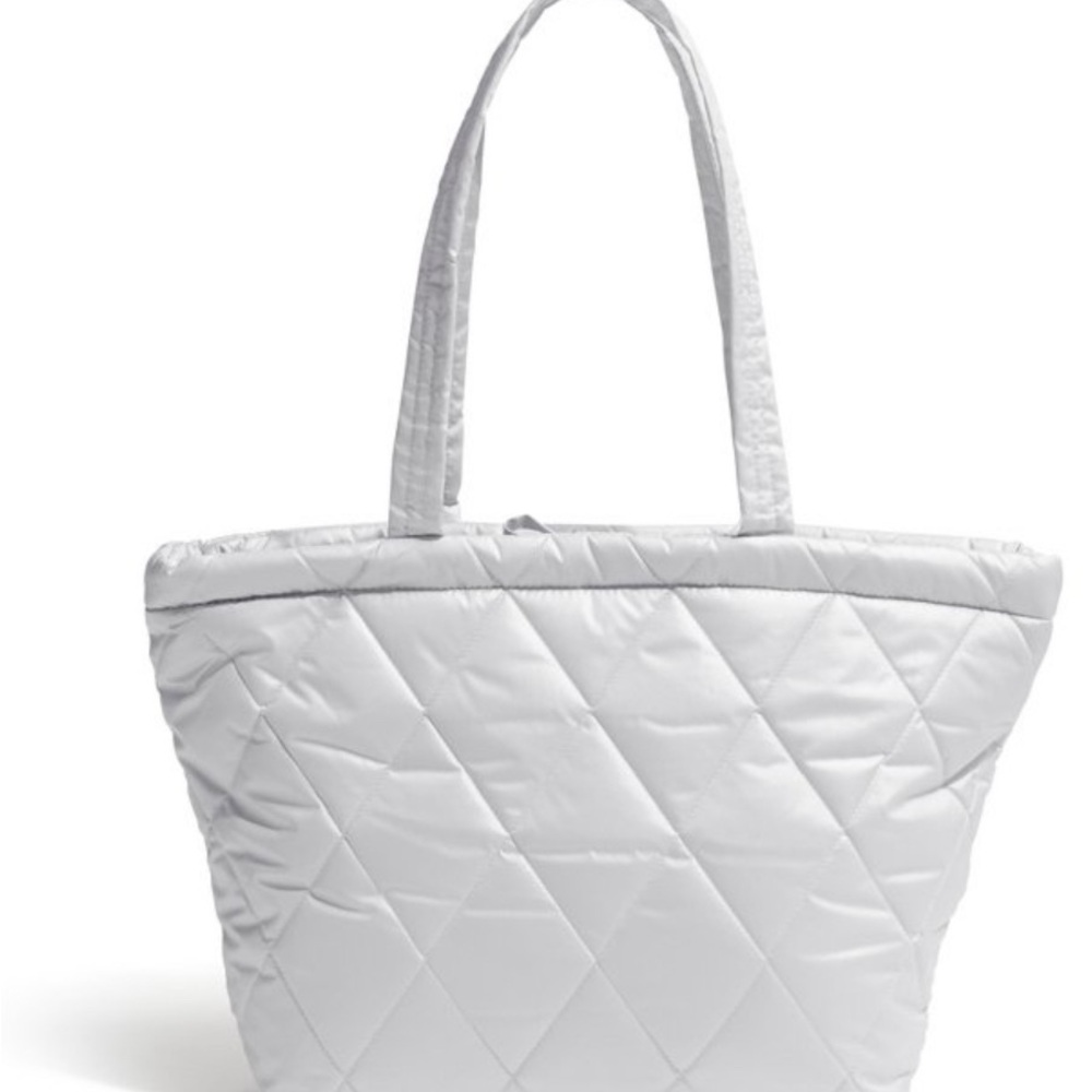 NWT Vera Bradley East West Tote - Picture 2 of 8